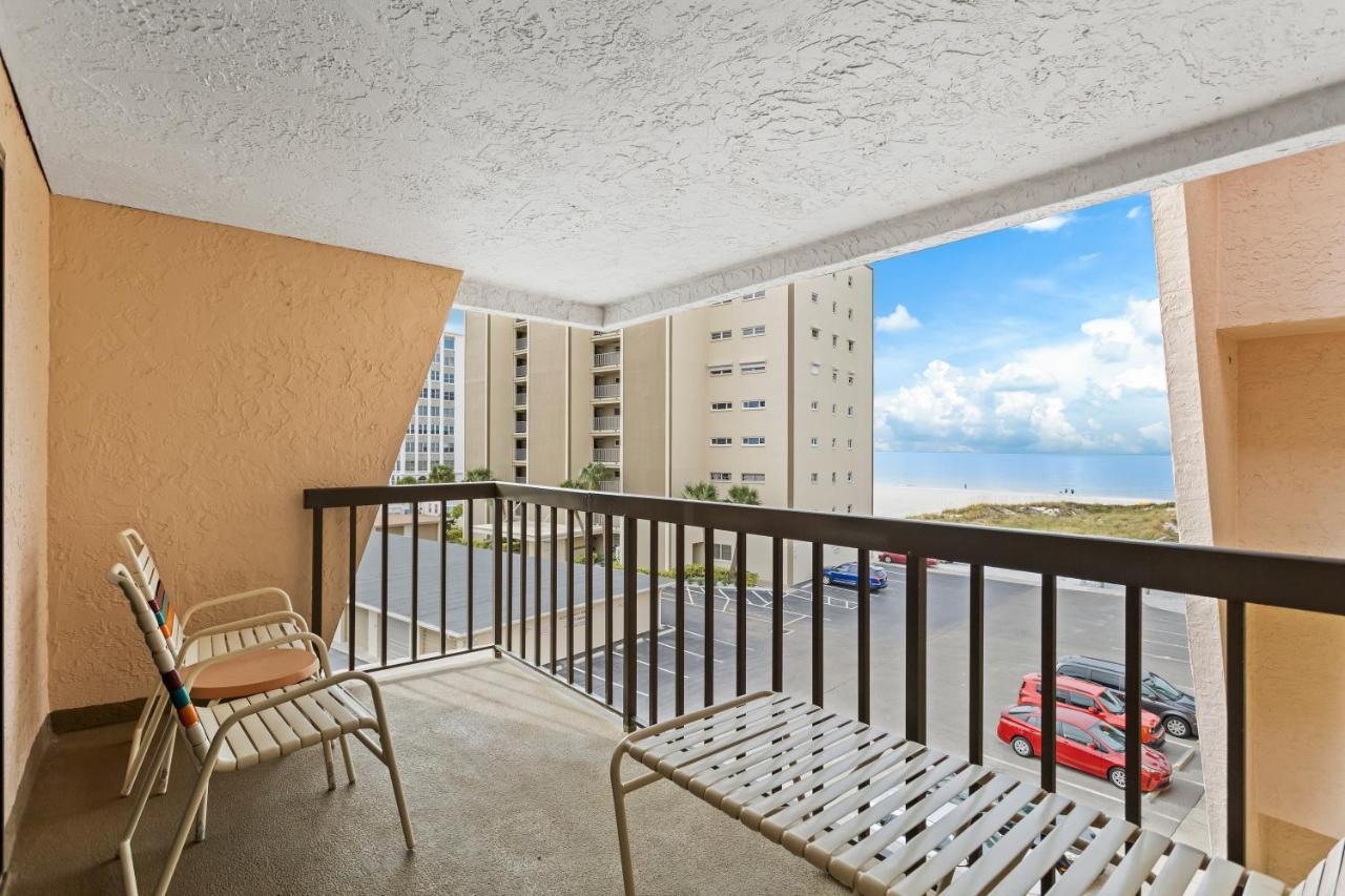 Gulf Gate Resort By Travel Resort Services St. Pete Beach Buitenkant foto