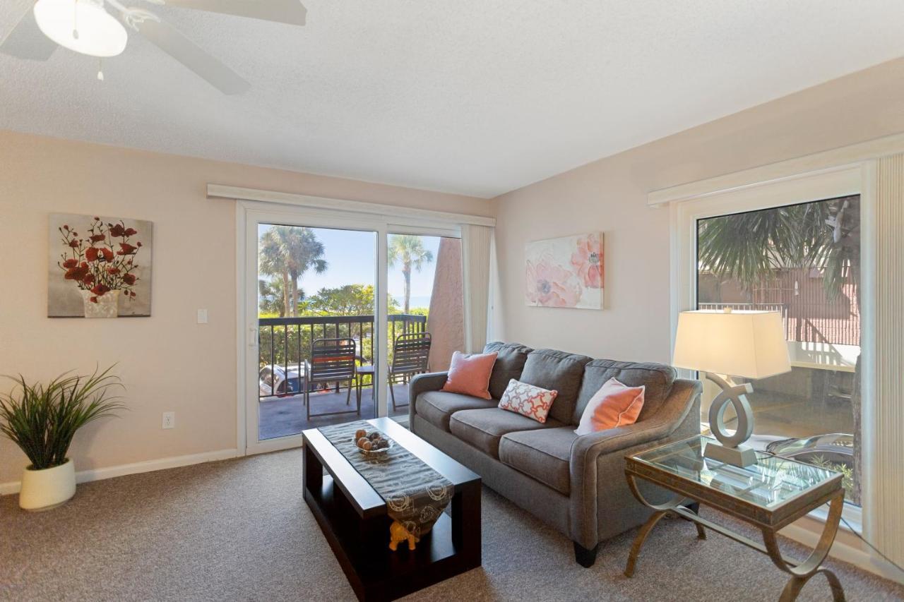 Gulf Gate Resort By Travel Resort Services St. Pete Beach Buitenkant foto