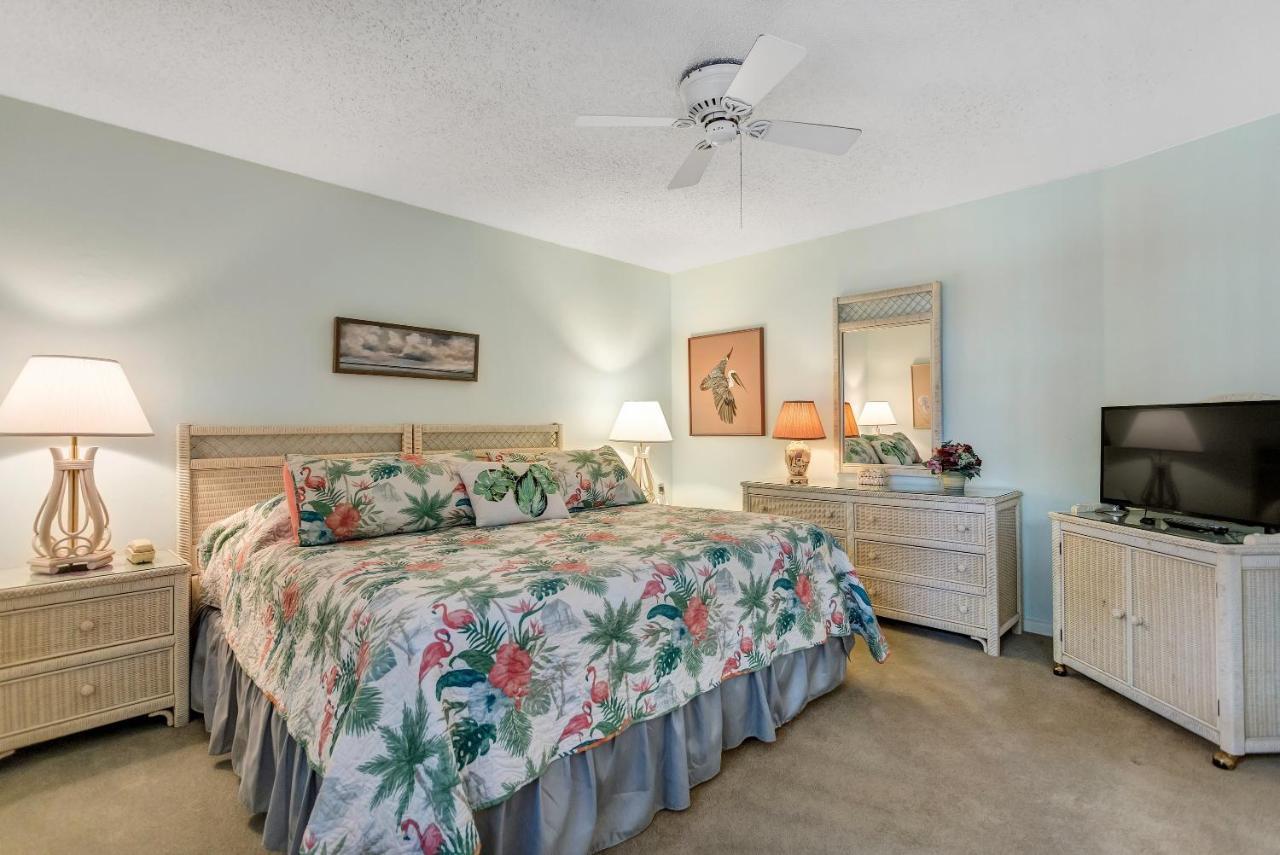 Gulf Gate Resort By Travel Resort Services St. Pete Beach Buitenkant foto
