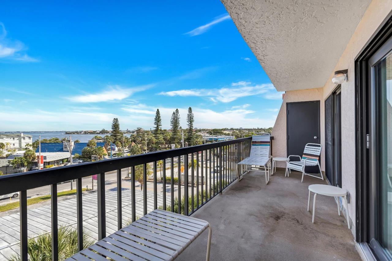 Gulf Gate Resort By Travel Resort Services St. Pete Beach Buitenkant foto